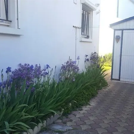 House Maison Proche Centre Ville Et Plage Avec Jardin Clos Le Pouliguen